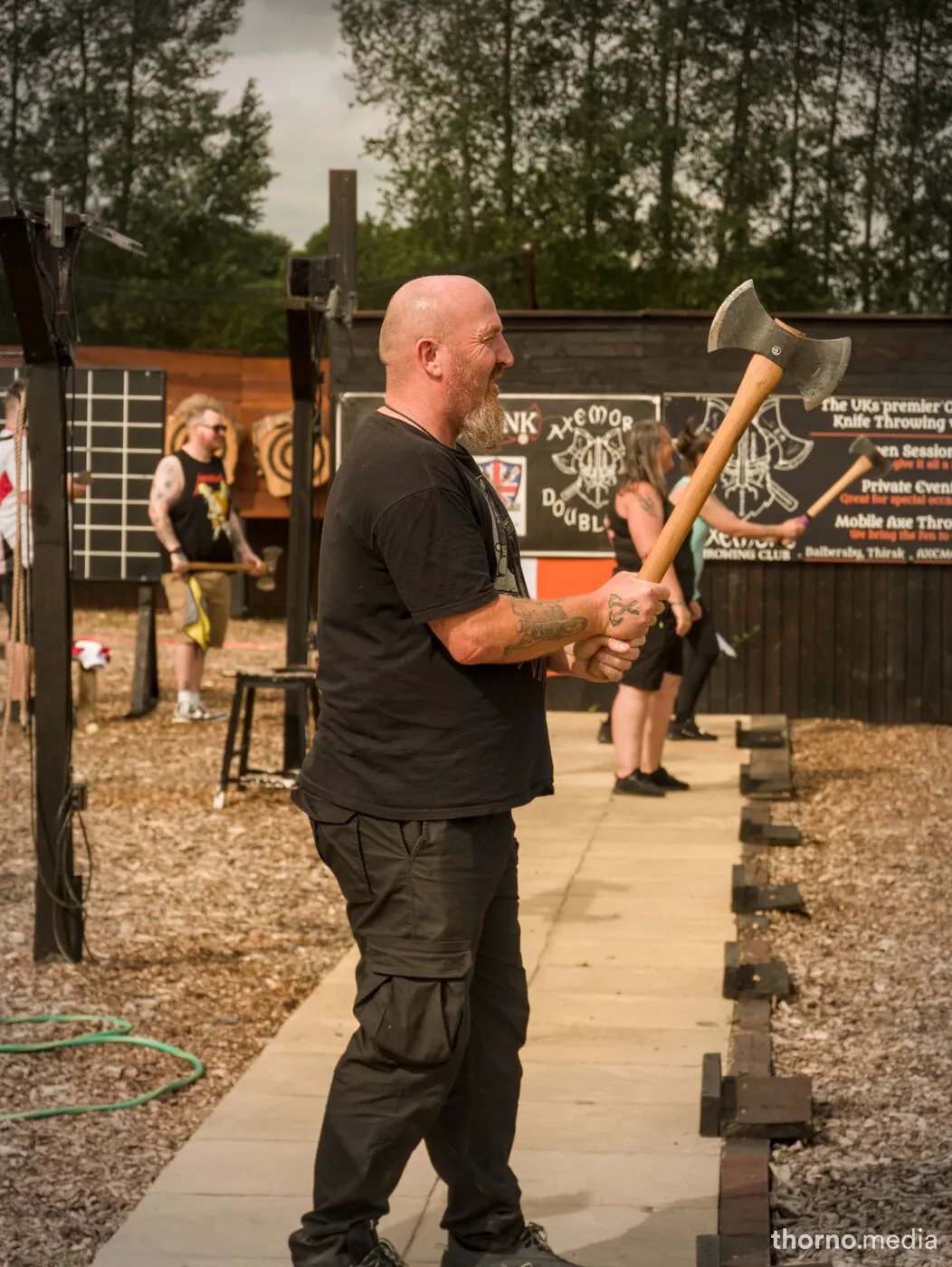 Axemore — Axethrowing