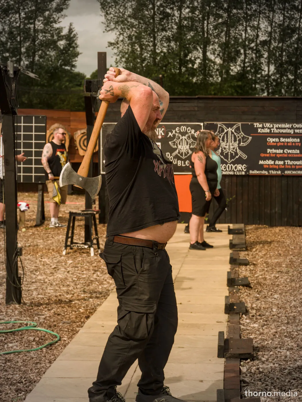 Axemore — Axethrowing