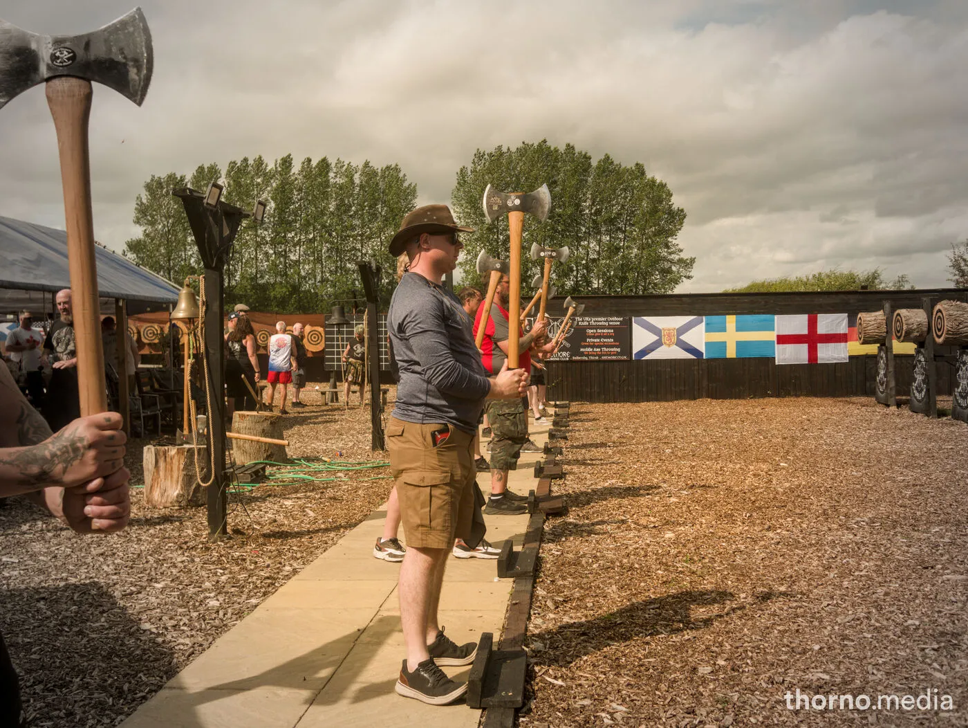 Axemore — Axethrowing