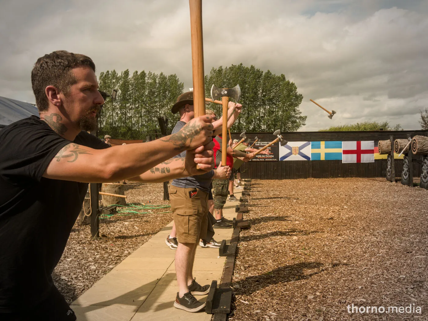 Axemore — Axethrowing