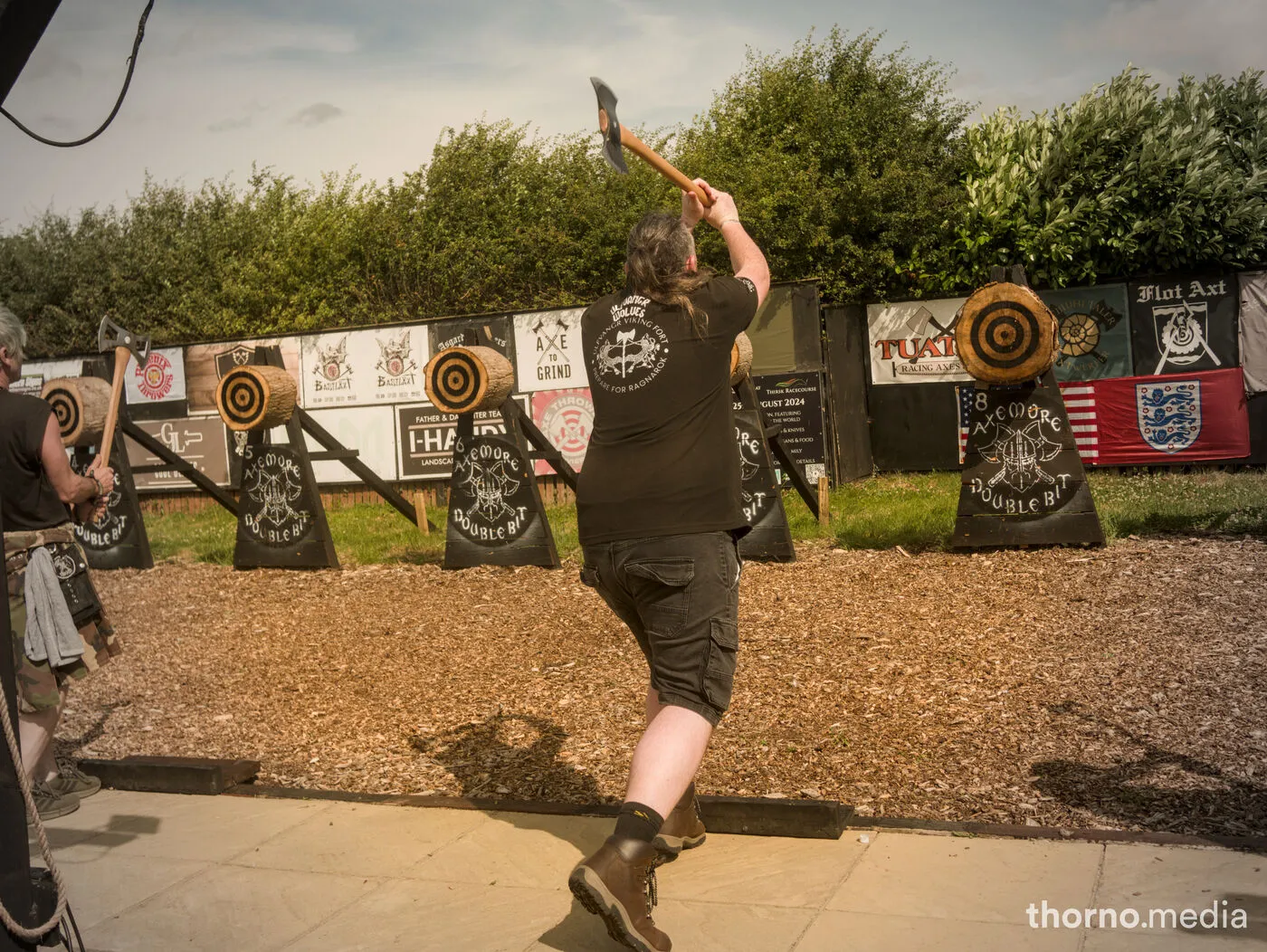 Axemore — Axethrowing