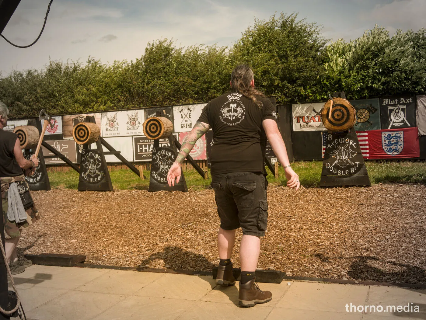 Axemore — Axethrowing