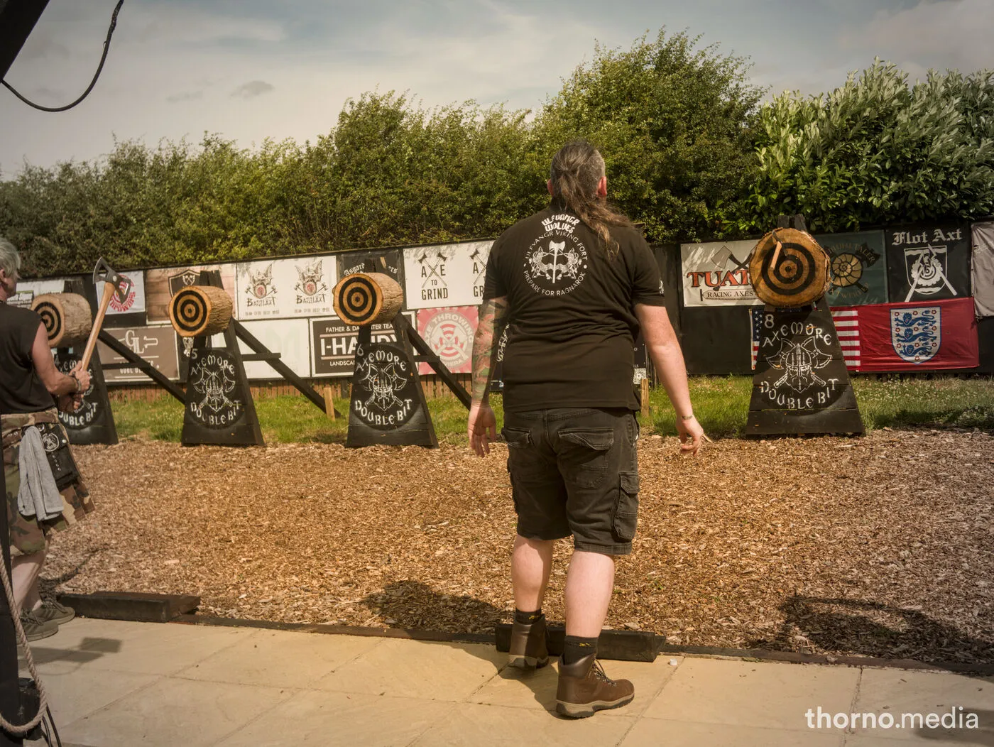 Axemore — Axethrowing