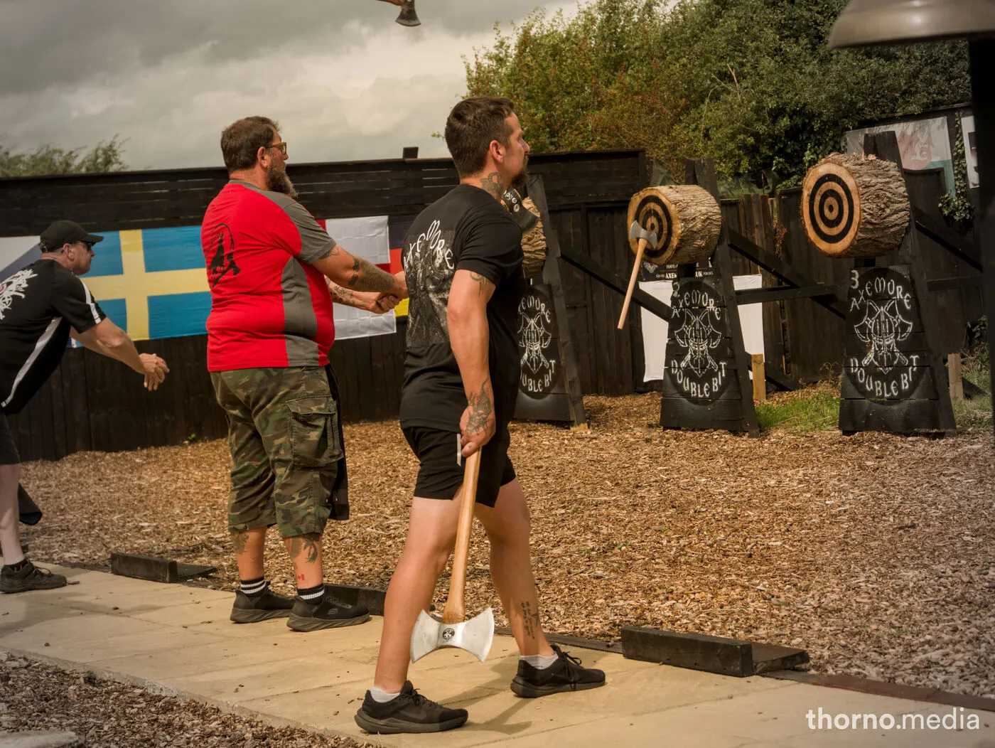 Axemore — Axethrowing